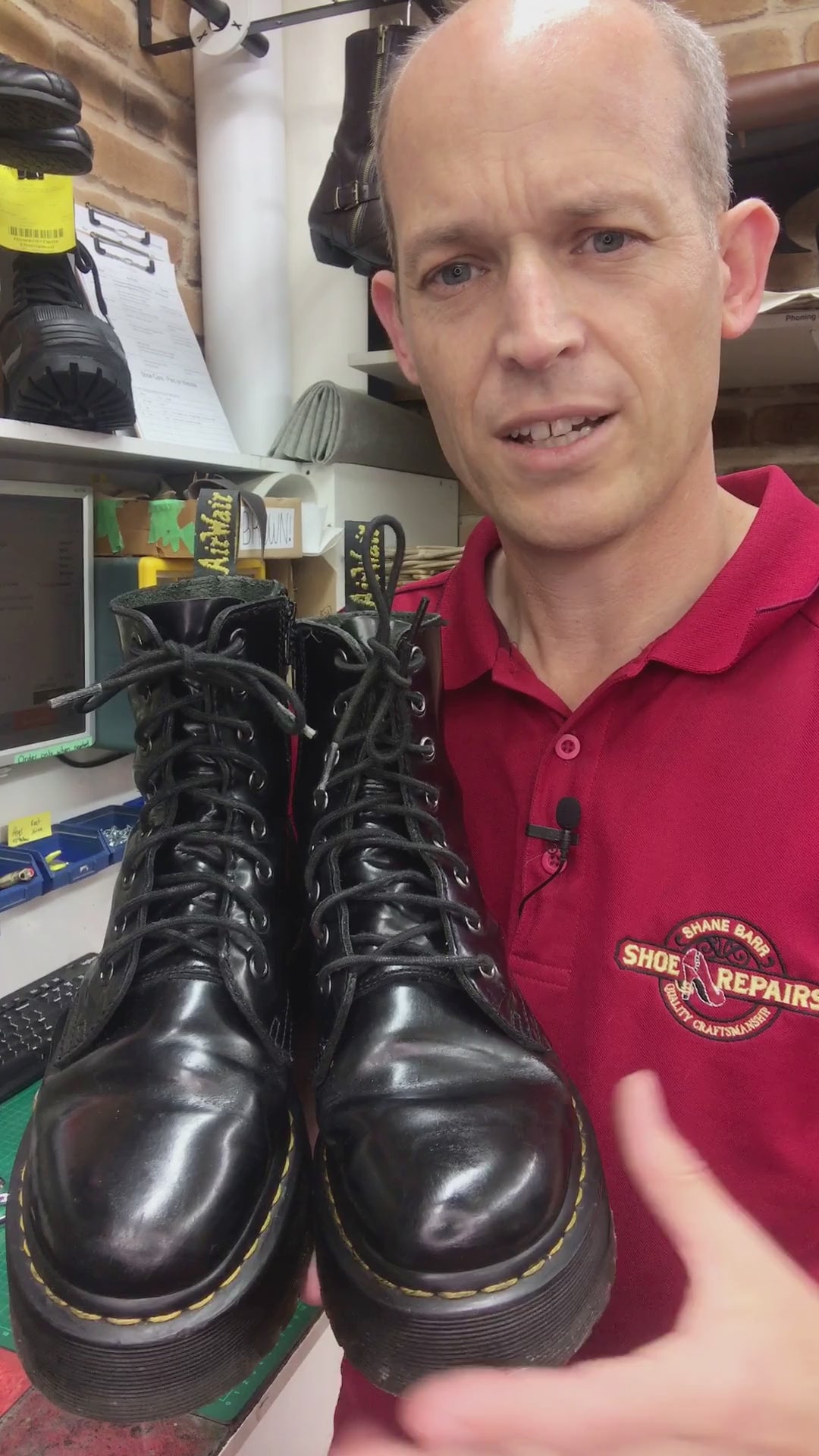Shoe Laces Common